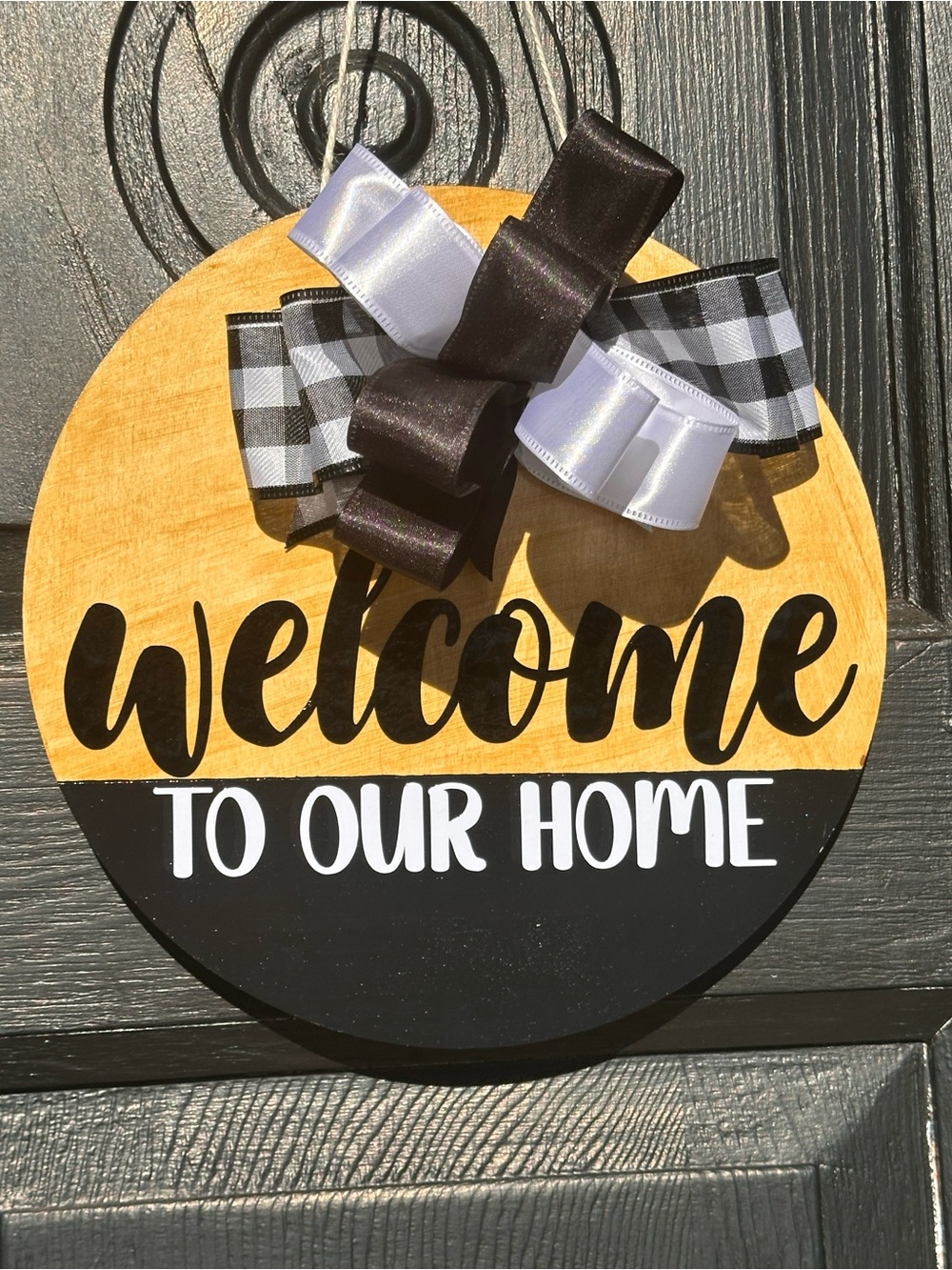 Welcome Round Door Sign - Black and Natural Wood